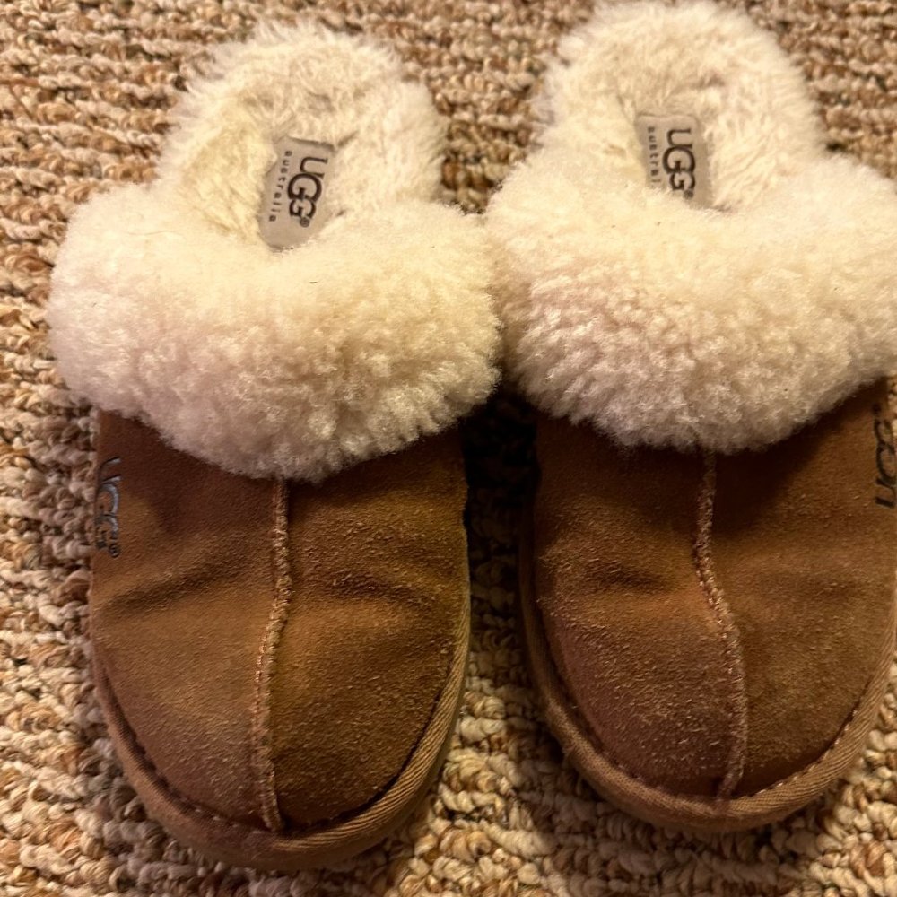 UGG Kids Coquette Slippers - size 3 (not toddler)